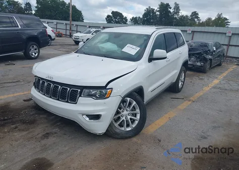 2022 Jeep Grand Cherokee Wk Laredo E 4X4 из США, поврежденный, VIN 1C4RJFAG3NC110856